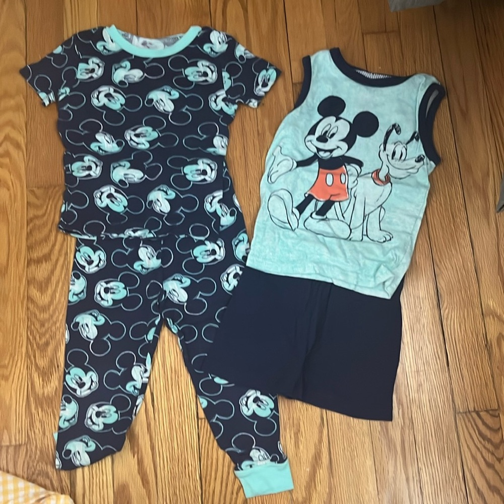 2 sets of Mickey Mouse pajamas